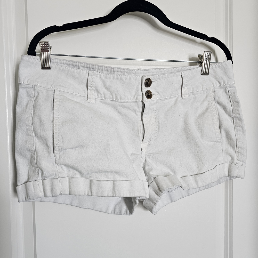 Express Women's White Cargo Shorts Sz 10